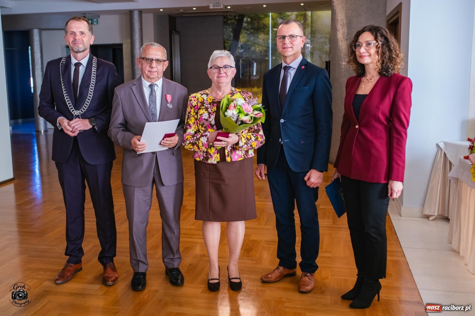 Zdjęcie w galerii na portalu naszraciborz.pl: Zakochać się, to nie sztuka. Sztuką jest wytrwać w tej miłości. Jubileusze małżeńskie w Krzanowicach [FOTO] wiadomości z regionu