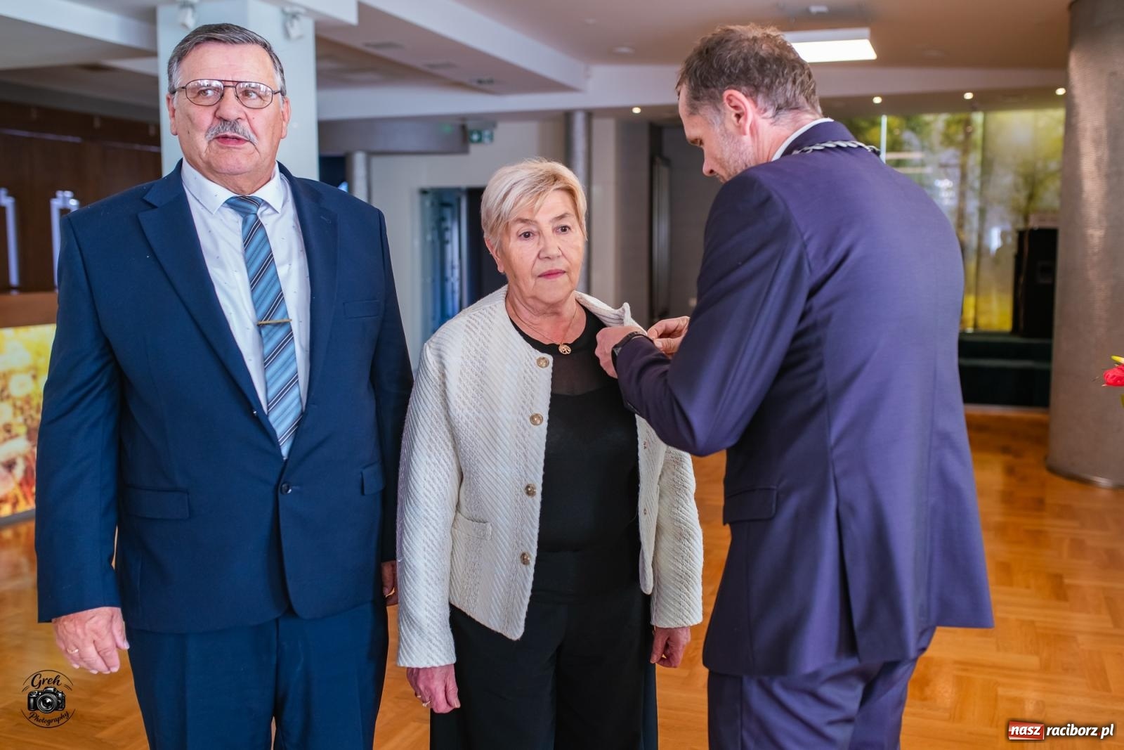 Zdjęcie w galerii na portalu naszraciborz.pl: Zakochać się, to nie sztuka. Sztuką jest wytrwać w tej miłości. Jubileusze małżeńskie w Krzanowicach [FOTO] wiadomości z regionu