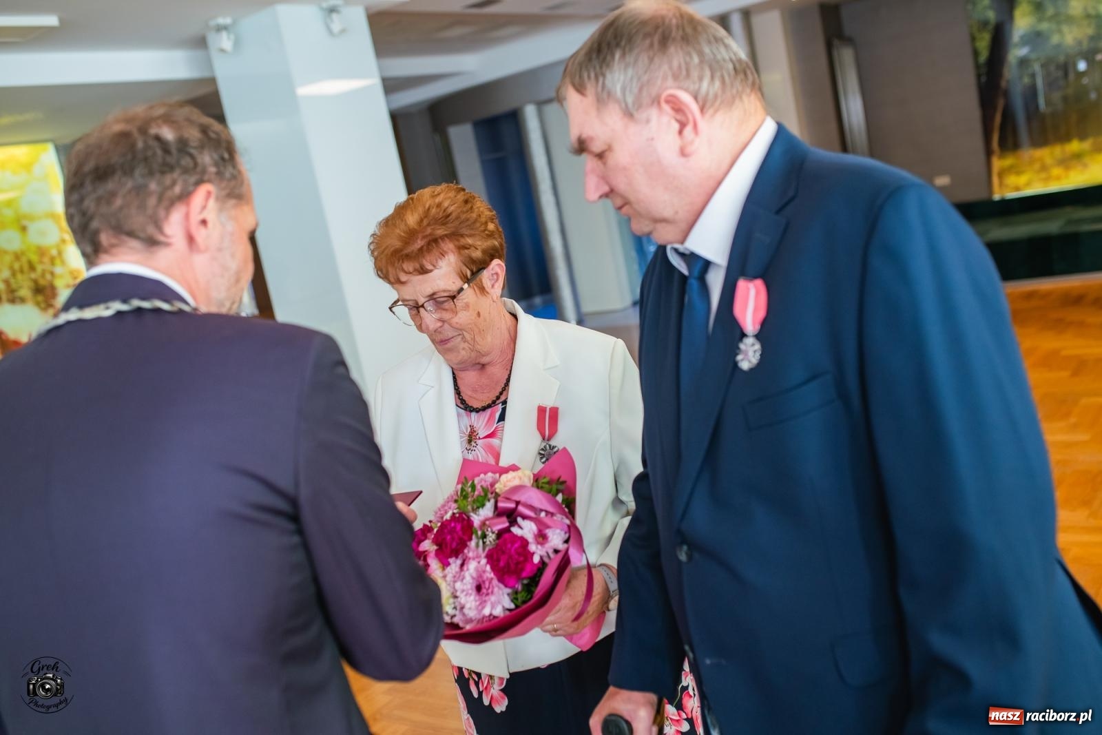 Zdjęcie w galerii na portalu naszraciborz.pl: Zakochać się, to nie sztuka. Sztuką jest wytrwać w tej miłości. Jubileusze małżeńskie w Krzanowicach [FOTO] wiadomości z regionu