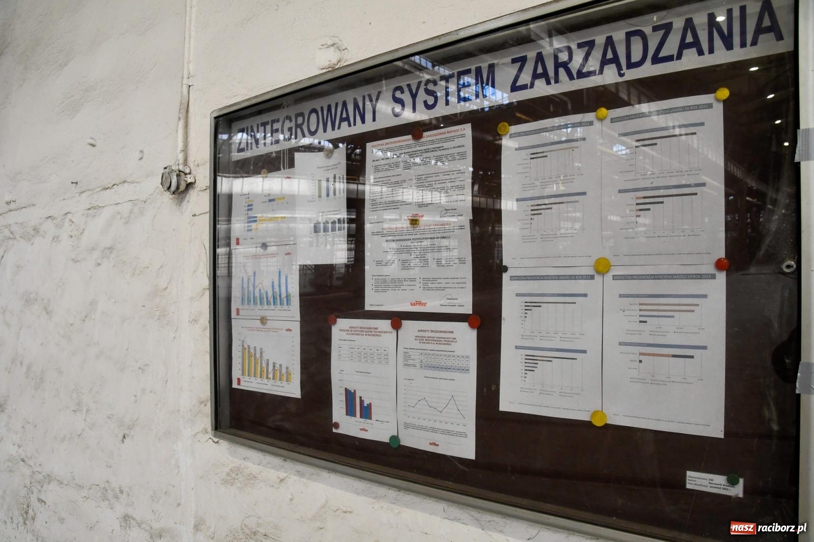 Zdjęcie w galerii na portalu naszraciborz.pl: Rafako to wielkie zobowiązanie Donalda Tuska. Minister finansów w Raciborzu, Jelcz i Rosomak ze wsparciem KSSE wiadomości z regionu