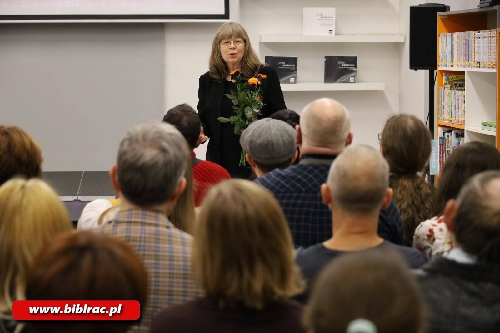 Zdjęcie w galerii na portalu naszraciborz.pl: Ślady pamięci - wernisaż wystawy fotografii w bibliotecznej Galerii Gawra wiadomości z regionu