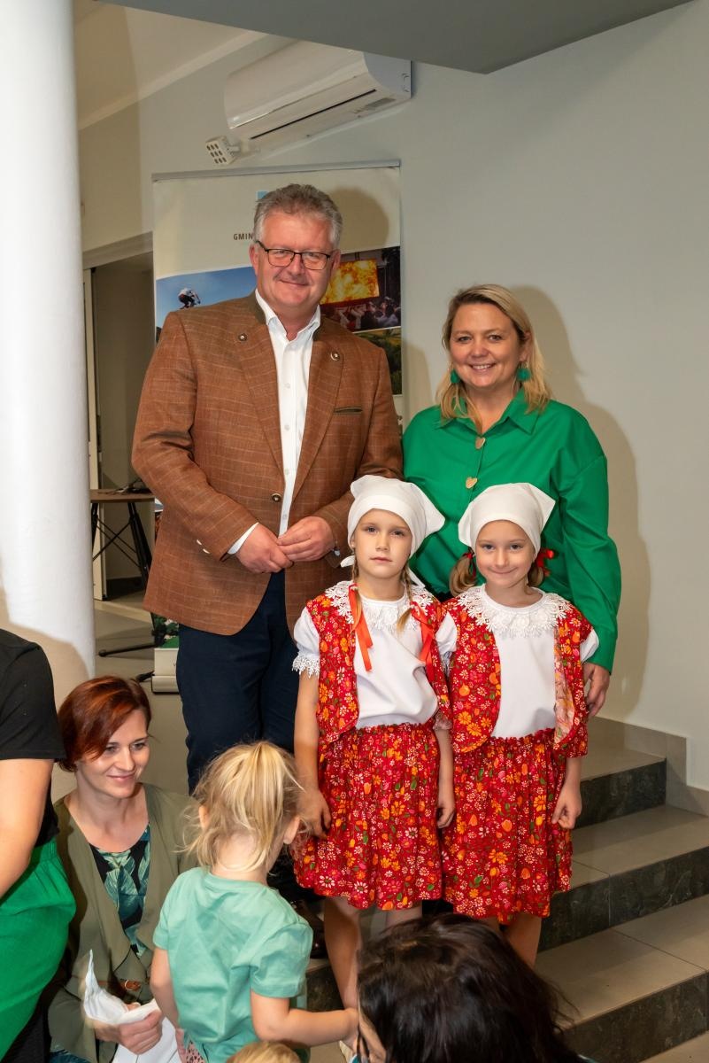 Zdjęcie w galerii na portalu naszraciborz.pl: Kiszenie kapusty w Tworkowie. Dawny zwyczaj znów łączy pokolenia wiadomości z regionu