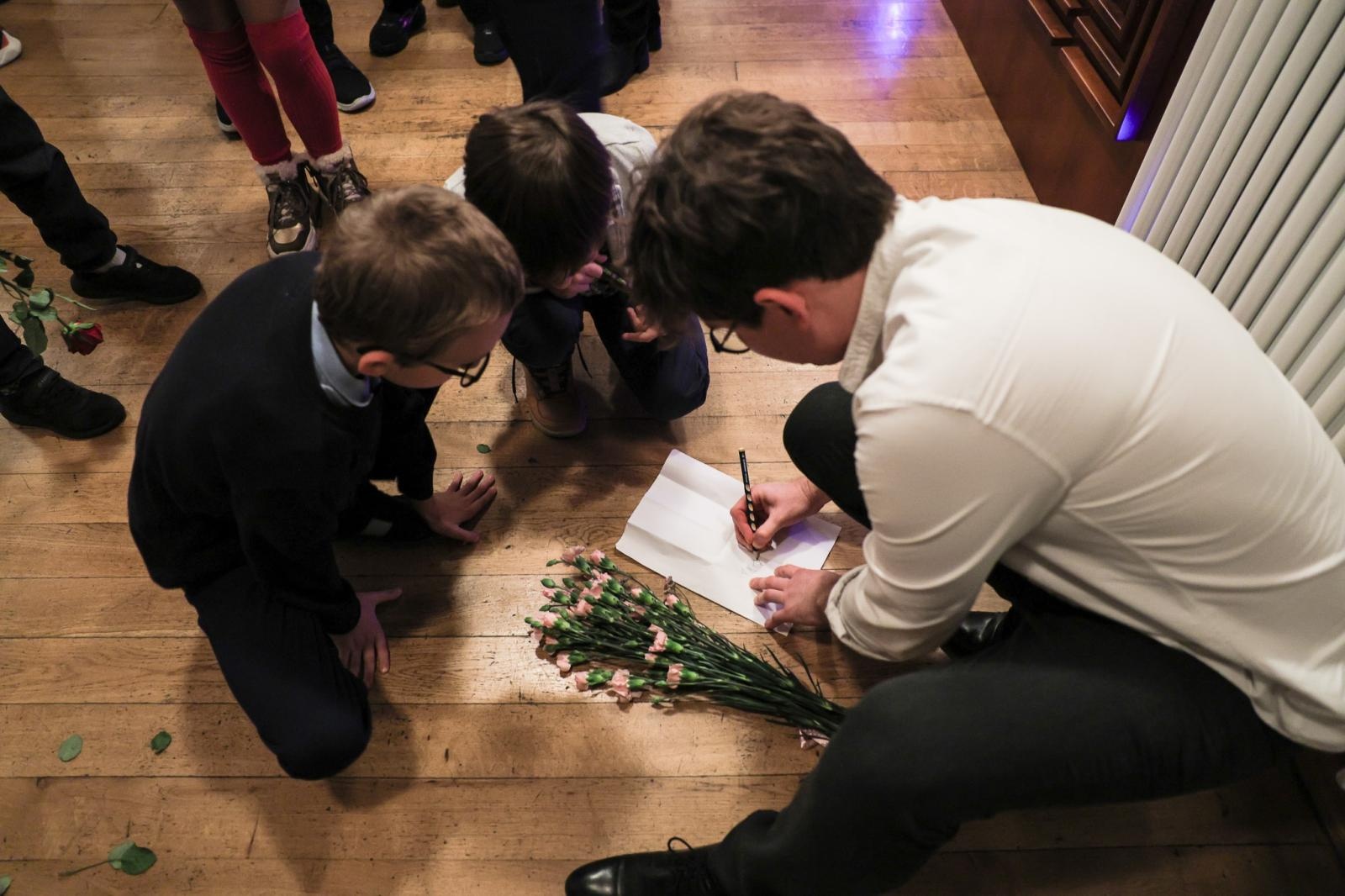 Zdjęcie w galerii na portalu naszraciborz.pl: Inauguracja nowego sezonu koncertów umuzykalniających w RCK: Raciborscy uczniowie poznali tajemnice akordeonu wiadomości z regionu