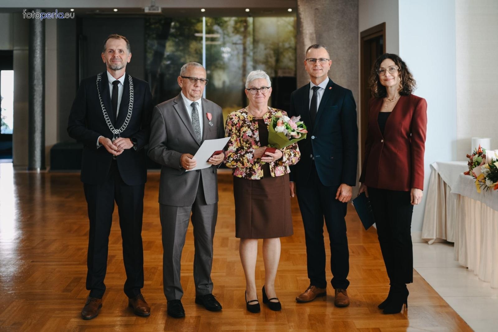 Zdjęcie w galerii na portalu naszraciborz.pl: Złote i szmaragdowe gody w Krzanowicach. 21 par świętowało jubileusze [FOTO na bis] wiadomości z regionu