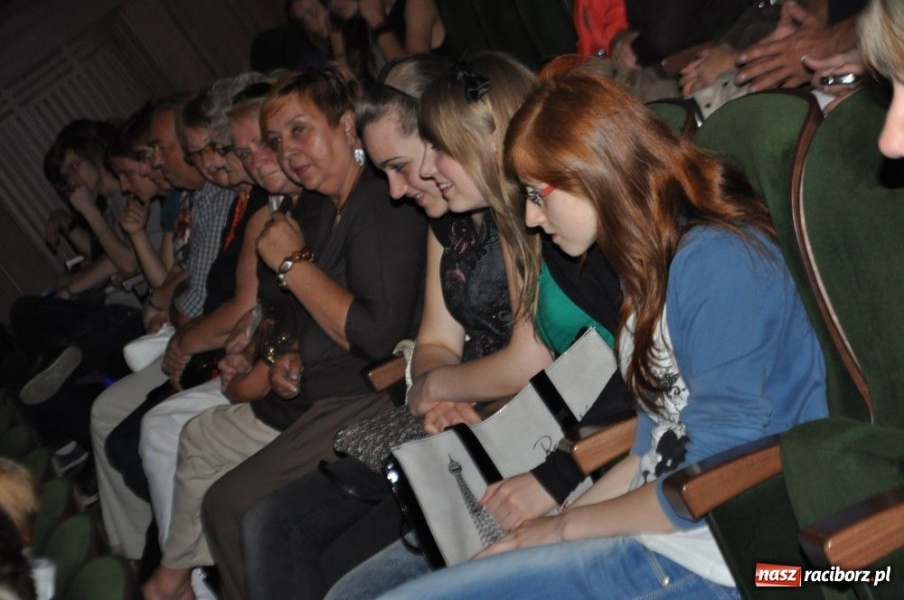 Zdjęcie w galerii na portalu naszraciborz.pl: Zagrali i zaśpiewali dla Karola wiadomości z regionu