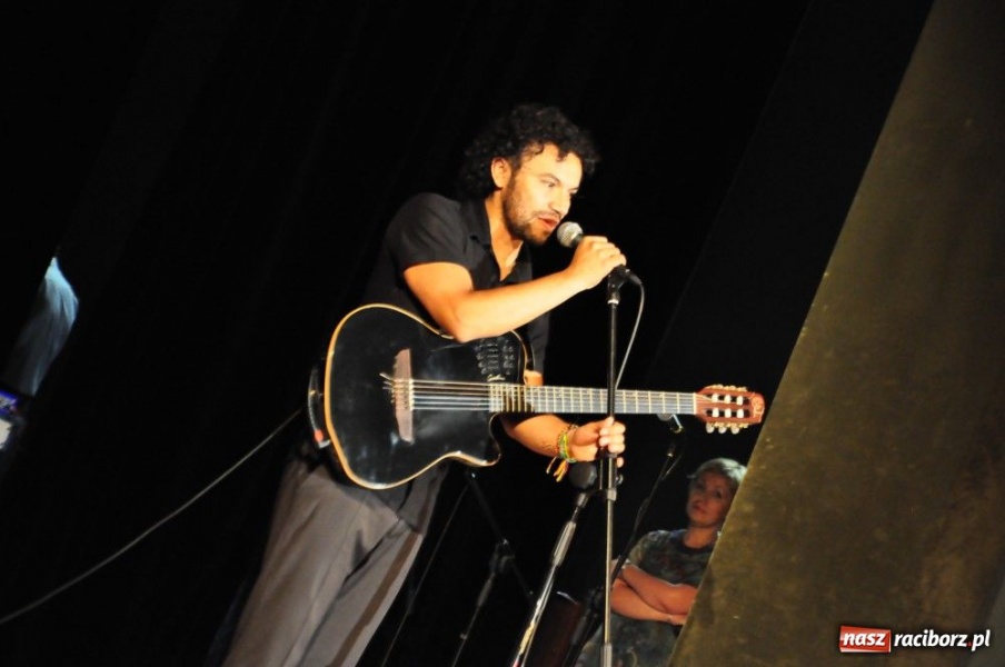 Zdjęcie w galerii na portalu naszraciborz.pl: Zagrali i zaśpiewali dla Karola wiadomości z regionu