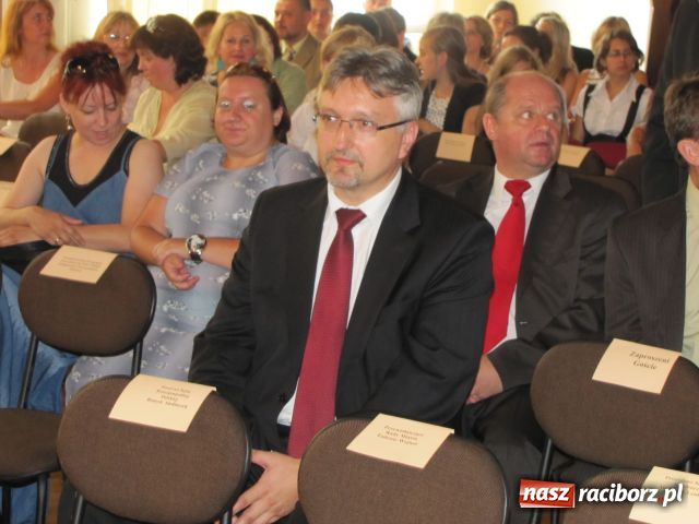 Zdjęcie w galerii na portalu naszraciborz.pl: Wakacje czas zacząć wiadomości z regionu