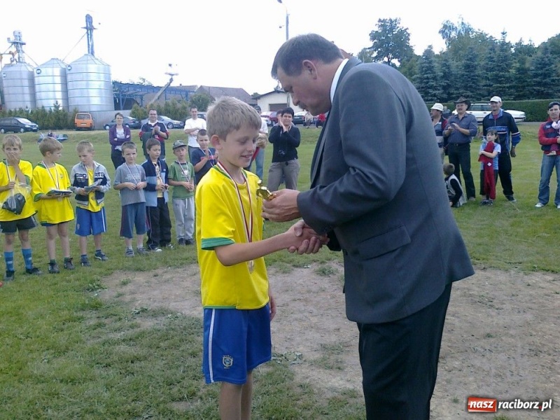 Zdjęcie w galerii na portalu naszraciborz.pl: Turniej na jubileusz 100-lecia w Pawłowie wiadomości z regionu