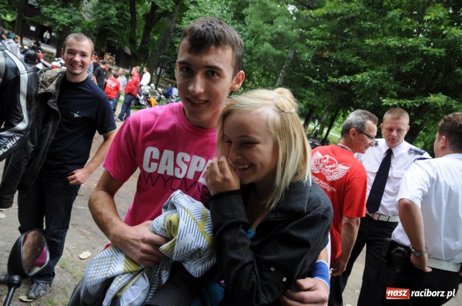 Zdjęcie w galerii na portalu naszraciborz.pl: Ruszył III Skuterowy Zawrót Głowy wiadomości z regionu