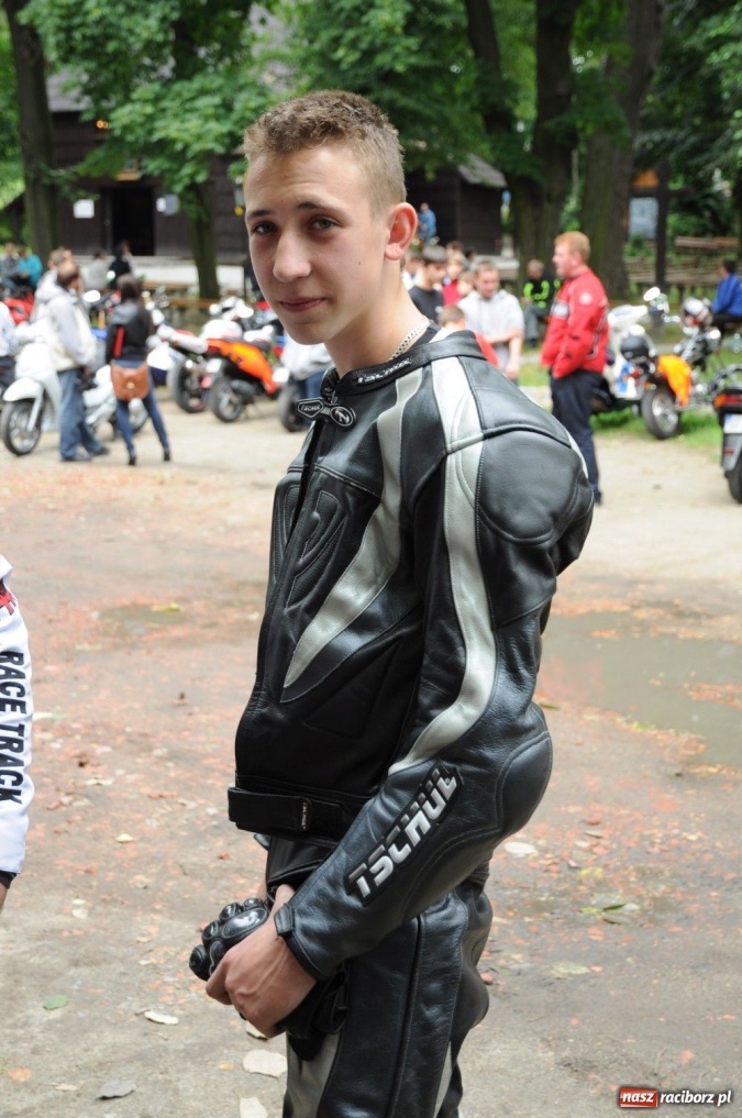 Zdjęcie w galerii na portalu naszraciborz.pl: Ruszył III Skuterowy Zawrót Głowy wiadomości z regionu