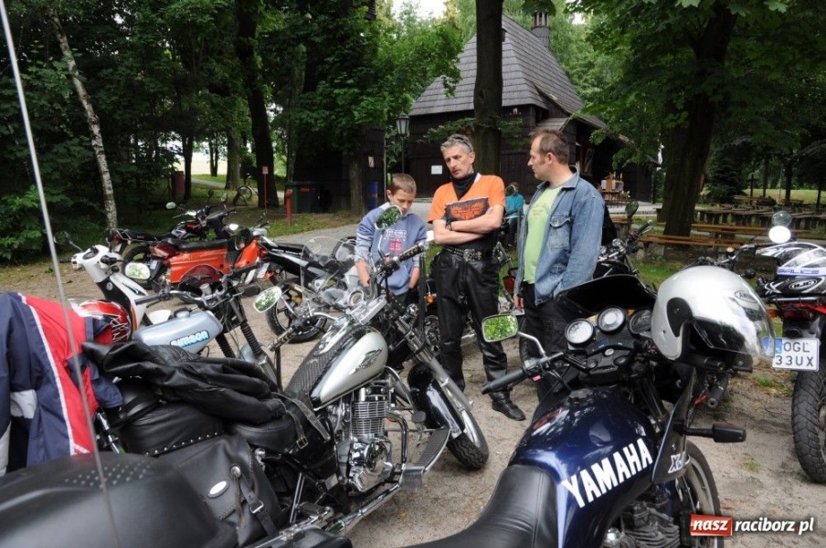 Zdjęcie w galerii na portalu naszraciborz.pl: Ruszył III Skuterowy Zawrót Głowy wiadomości z regionu