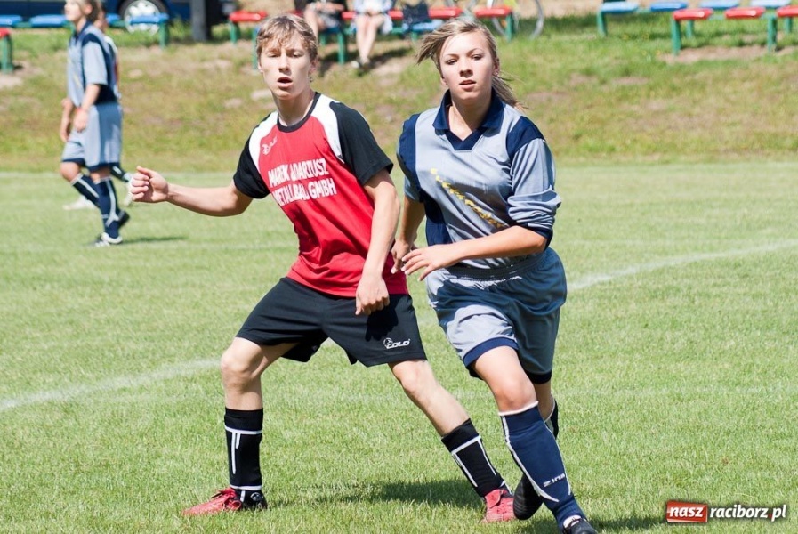 Zdjęcie w galerii na portalu naszraciborz.pl: Urodzinowe turnieje w Pietraszynie wiadomości z regionu