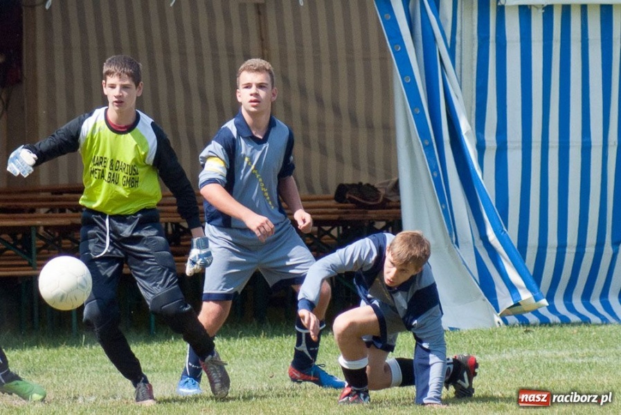 Zdjęcie w galerii na portalu naszraciborz.pl: Urodzinowe turnieje w Pietraszynie wiadomości z regionu