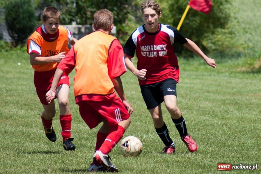 Zdjęcie w galerii na portalu naszraciborz.pl: Urodzinowe turnieje w Pietraszynie wiadomości z regionu