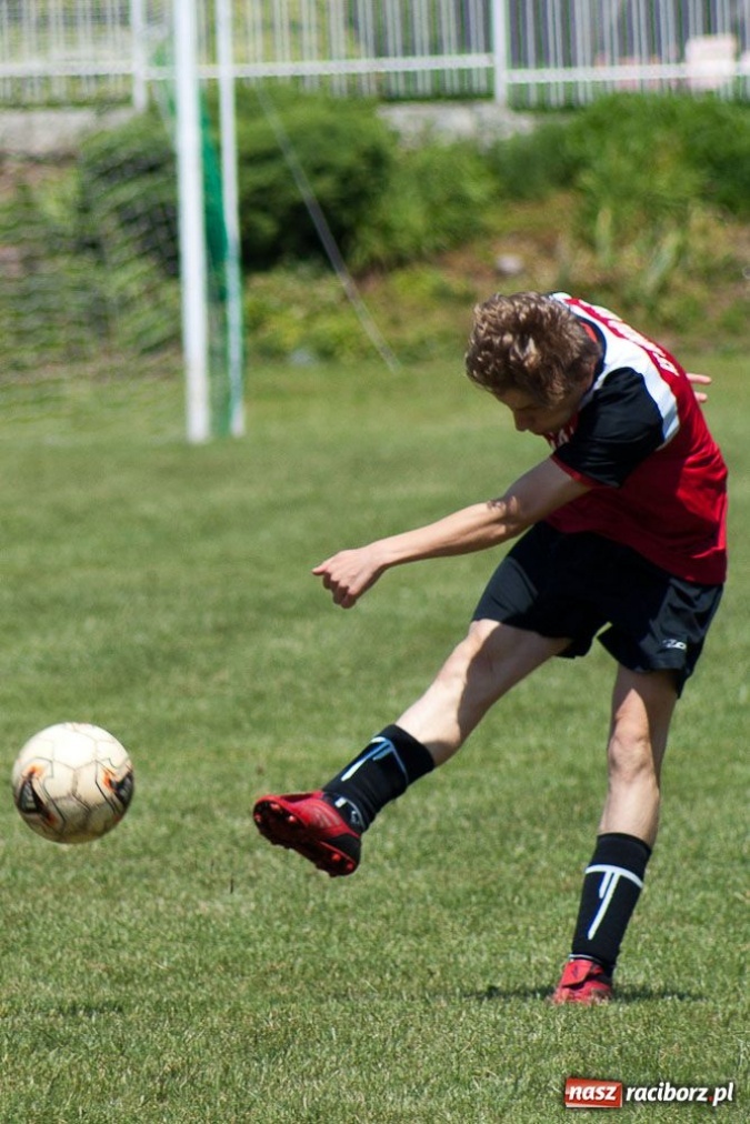 Zdjęcie w galerii na portalu naszraciborz.pl: Urodzinowe turnieje w Pietraszynie wiadomości z regionu