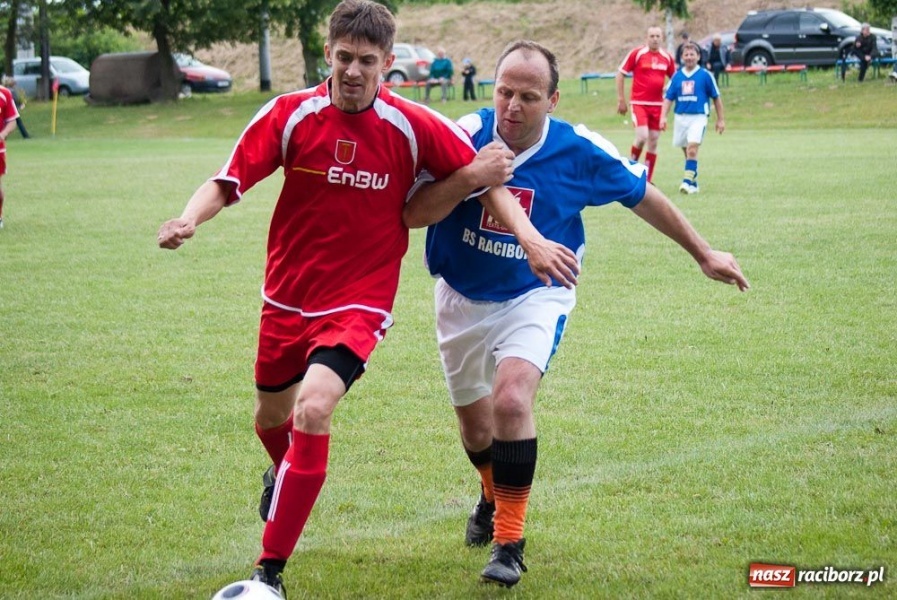 Zdjęcie w galerii na portalu naszraciborz.pl: Urodzinowe turnieje w Pietraszynie wiadomości z regionu