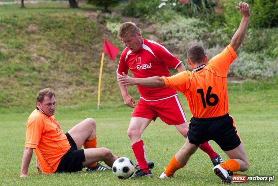 Zdjęcie w galerii na portalu naszraciborz.pl: Urodzinowe turnieje w Pietraszynie wiadomości z regionu