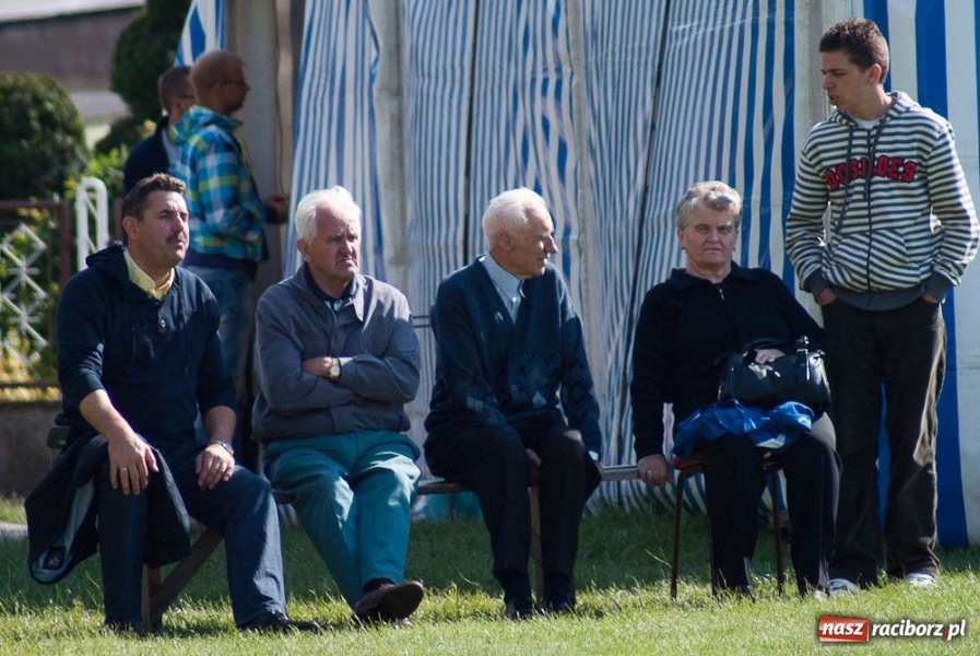 Zdjęcie w galerii na portalu naszraciborz.pl: Urodzinowe turnieje w Pietraszynie wiadomości z regionu