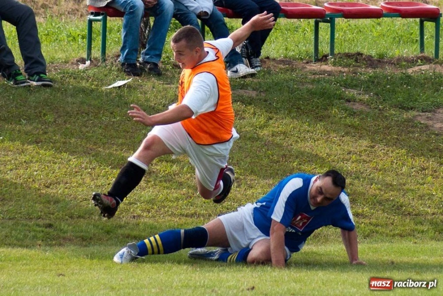Zdjęcie w galerii na portalu naszraciborz.pl: Urodzinowe turnieje w Pietraszynie wiadomości z regionu