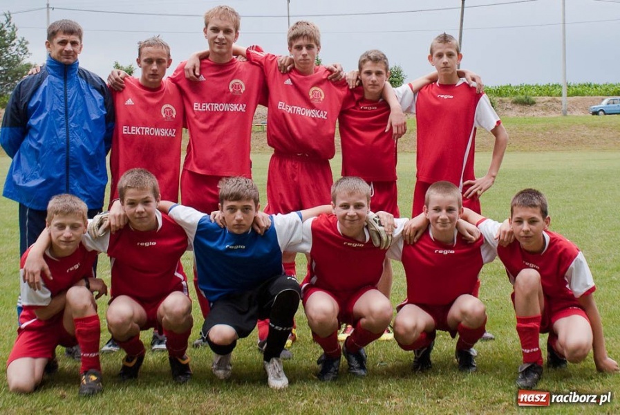 Zdjęcie w galerii na portalu naszraciborz.pl: Urodzinowe turnieje w Pietraszynie wiadomości z regionu