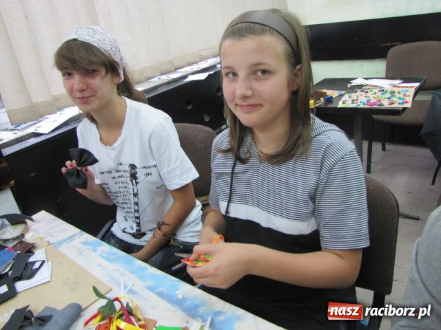 Zdjęcie w galerii na portalu naszraciborz.pl: Zrób sobie biżuterię wiadomości z regionu