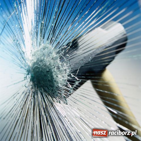 Zdjęcie w galerii na portalu naszraciborz.pl: Nie ściemniaj- przyciemniaj! wiadomości z regionu