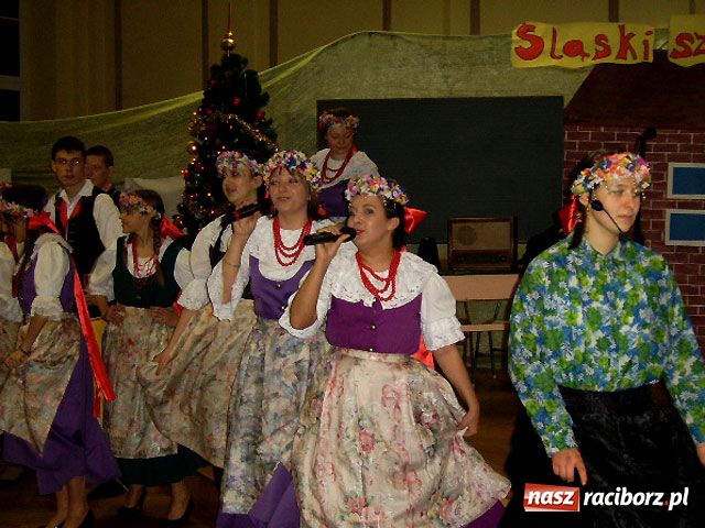 Zdjęcie w galerii na portalu naszraciborz.pl: Śląski kogel mogel w Ekonomiku wiadomości z regionu
