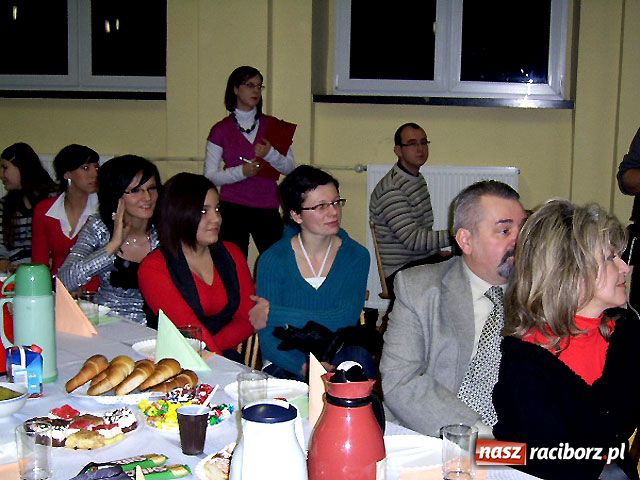 Zdjęcie w galerii na portalu naszraciborz.pl: Śląski kogel mogel w Ekonomiku wiadomości z regionu