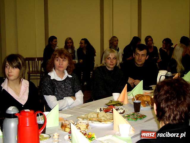 Zdjęcie w galerii na portalu naszraciborz.pl: Śląski kogel mogel w Ekonomiku wiadomości z regionu