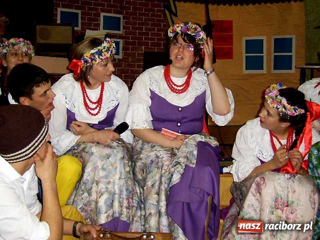 Zdjęcie w galerii na portalu naszraciborz.pl: Śląski kogel mogel w Ekonomiku wiadomości z regionu