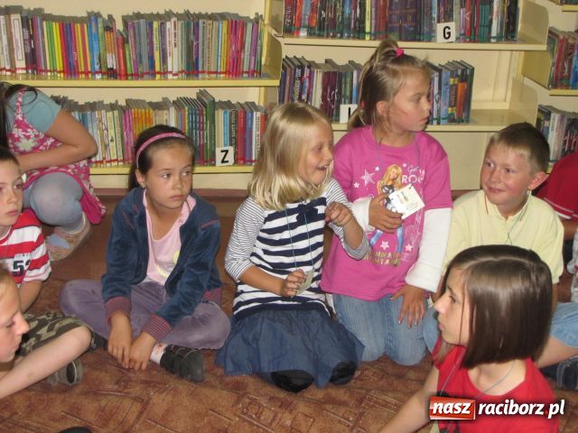 Zdjęcie w galerii na portalu naszraciborz.pl: Jambo znaczy cześć... wiadomości z regionu