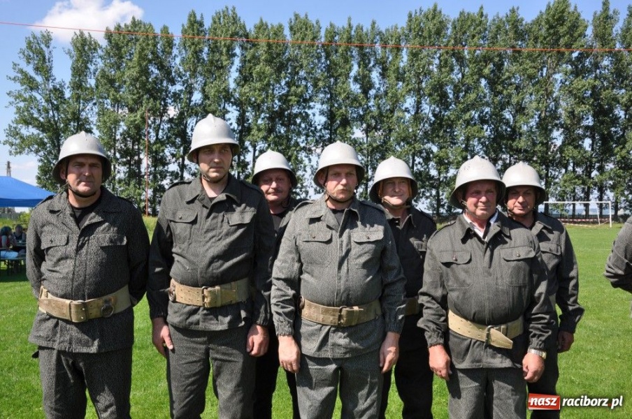 Zdjęcie w galerii na portalu naszraciborz.pl: Seniorzy Owsiszcz najlepsi z sikawką wiadomości z regionu