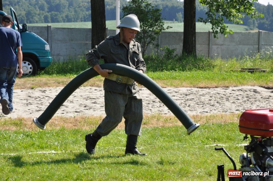 Zdjęcie w galerii na portalu naszraciborz.pl: Seniorzy Owsiszcz najlepsi z sikawką wiadomości z regionu