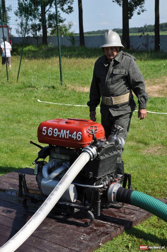 Zdjęcie w galerii na portalu naszraciborz.pl: Seniorzy Owsiszcz najlepsi z sikawką wiadomości z regionu