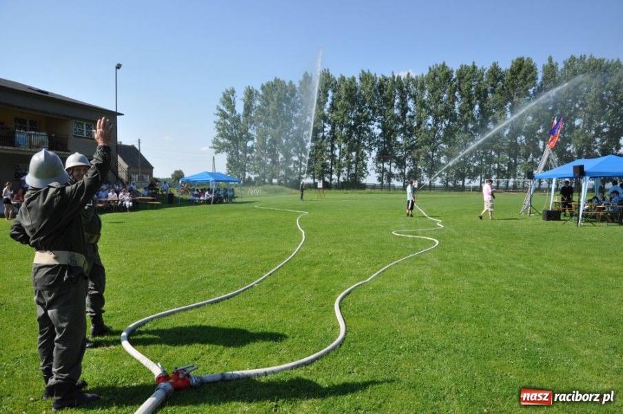 Zdjęcie w galerii na portalu naszraciborz.pl: Seniorzy Owsiszcz najlepsi z sikawką wiadomości z regionu