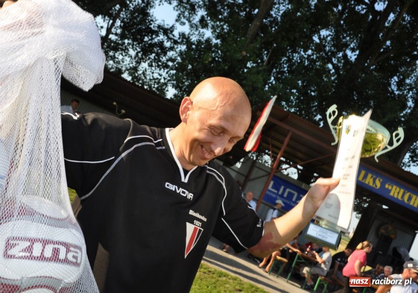 Zdjęcie w galerii na portalu naszraciborz.pl: Bieńkowice z pucharem wójta wiadomości z regionu