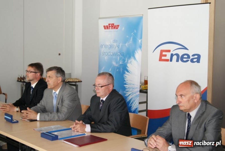 Zdjęcie w galerii na portalu naszraciborz.pl: Odazotowanie w Kozienicach wiadomości z regionu