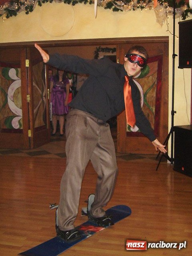 Zdjęcie w galerii na portalu naszraciborz.pl: Studniówka maturzystów Budowlanki wiadomości z regionu