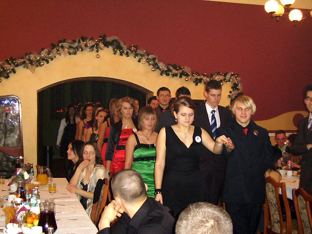 Zdjęcie w galerii na portalu naszraciborz.pl: Studniówka maturzystów Budowlanki wiadomości z regionu