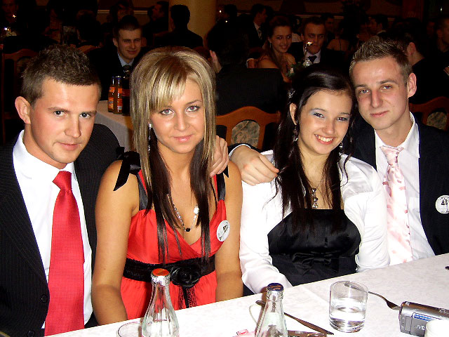 Zdjęcie w galerii na portalu naszraciborz.pl: Studniówka maturzystów Budowlanki wiadomości z regionu