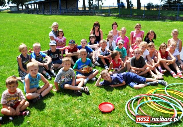 Zdjęcie w galerii na portalu naszraciborz.pl: Nie ma komputerów i telewizora... wiadomości z regionu