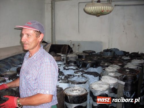 Zdjęcie w galerii na portalu naszraciborz.pl: Caritas pomógł ludziom z Szonowic wiadomości z regionu