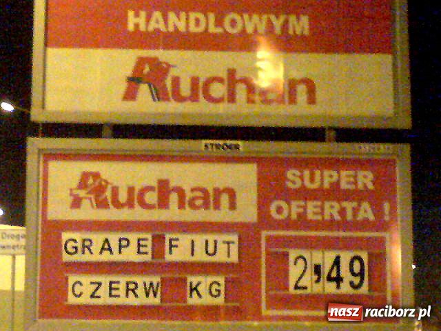 Zdjęcie w galerii na portalu naszraciborz.pl: Niecodzienna oferta Auchan wiadomości z regionu