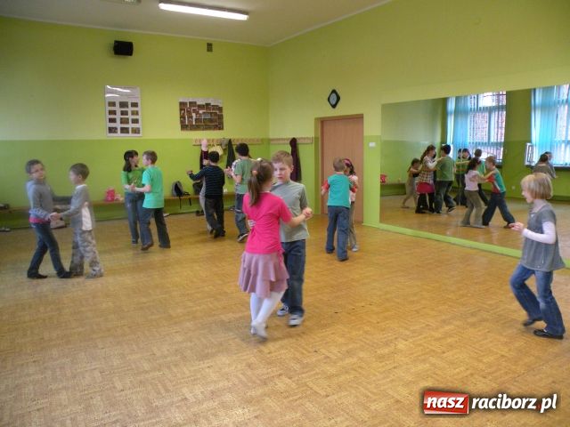 Zdjęcie w galerii na portalu naszraciborz.pl: Zapisy do kół zainteresowań wiadomości z regionu