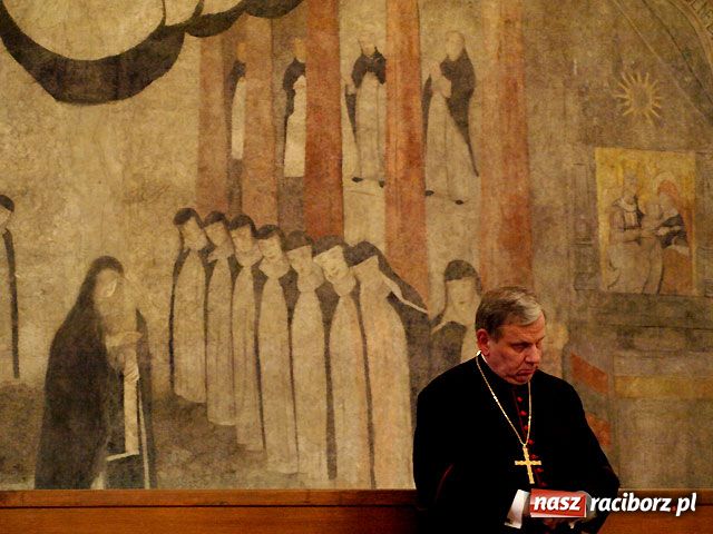 Zdjęcie w galerii na portalu naszraciborz.pl: Święci bez dawnego blasku wiadomości z regionu