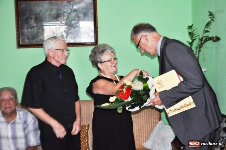 Zdjęcie w galerii na portalu naszraciborz.pl: 7 przyniosła szczęście państwu Stężowskim wiadomości z regionu