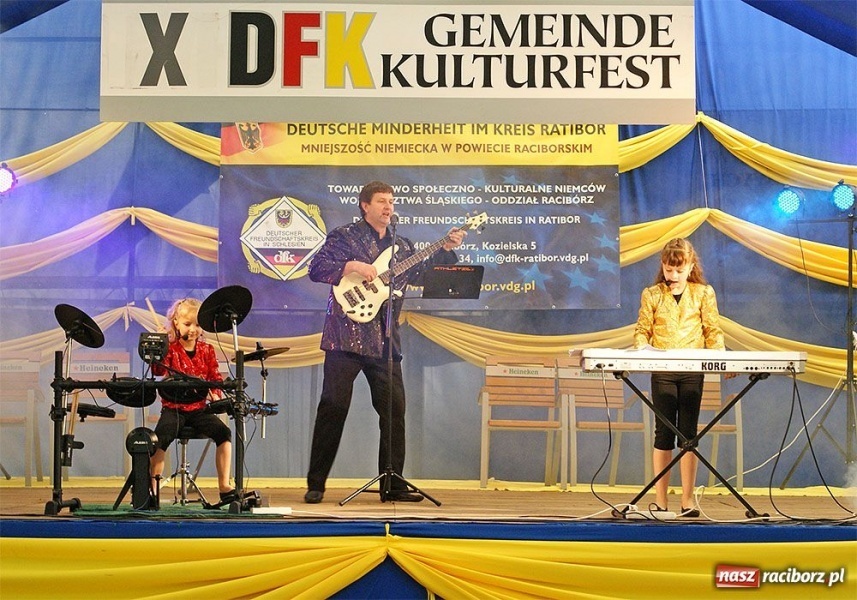 Zdjęcie w galerii na portalu naszraciborz.pl: DFK bawiło się w Nędzy wiadomości z regionu