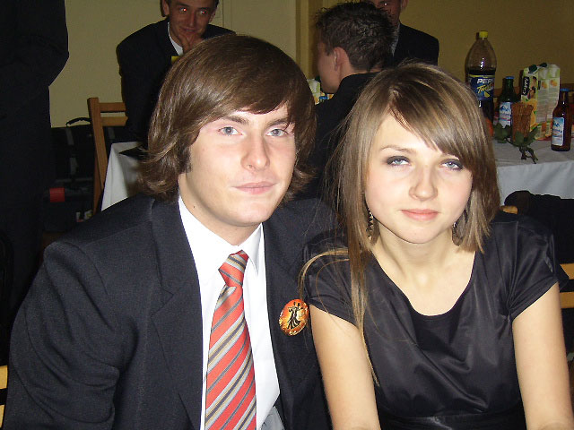 Zdjęcie w galerii na portalu naszraciborz.pl: Studniówka w II LO - tura druga wiadomości z regionu