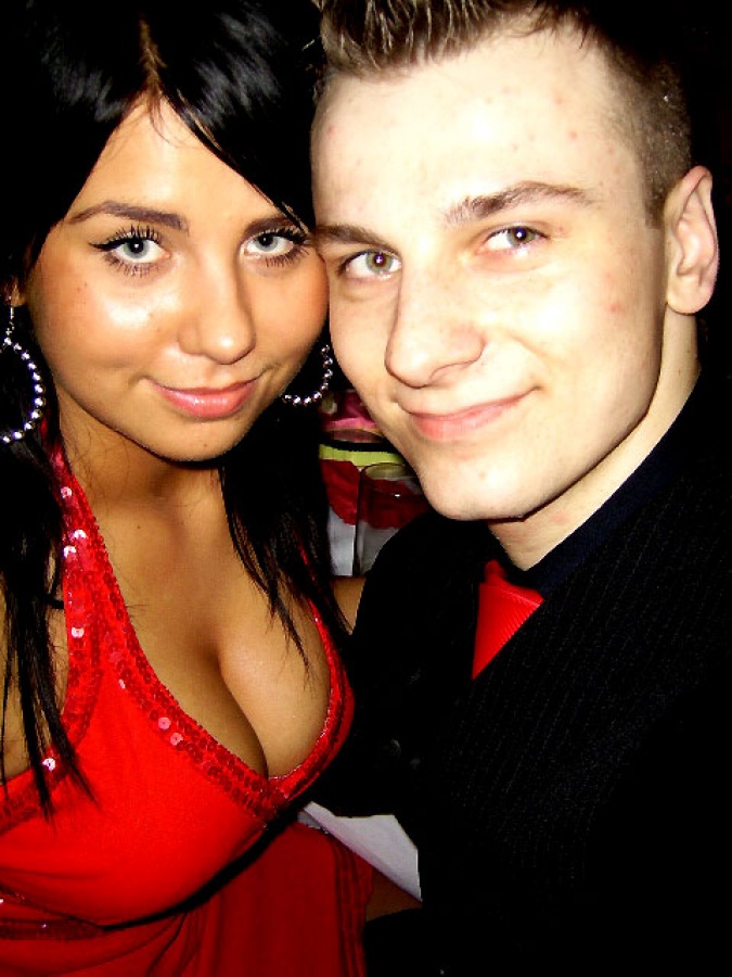 Zdjęcie w galerii na portalu naszraciborz.pl: Studniówka w II LO - tura druga wiadomości z regionu