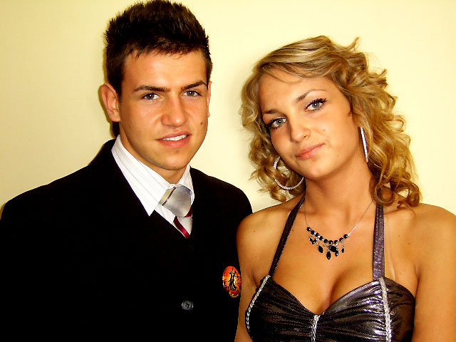 Zdjęcie w galerii na portalu naszraciborz.pl: Studniówka w II LO - tura druga wiadomości z regionu